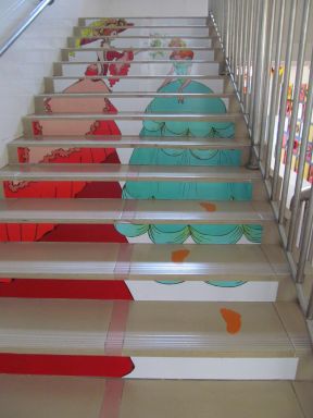 幼儿园楼梯装修效果图 楼梯设计装修效果图片