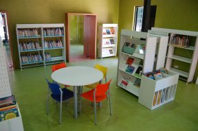 幼儿园书柜装修效果图 现代田园风格