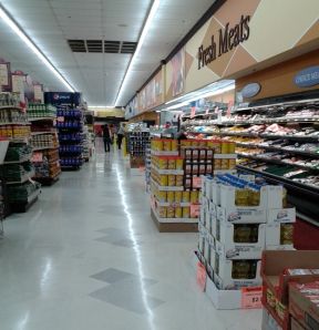 超市装修图 走廊装修效果图片