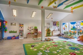 特色幼儿园装修效果图 浅色地板