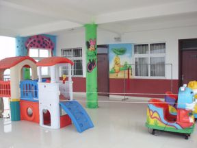 武汉幼儿园室内米白色地砖装修效果图片