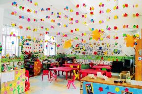 现代幼儿园设计效果图 幼儿园教室吊饰布置