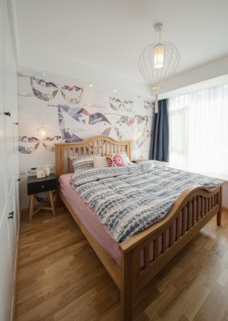 日式卧室床头背景墙装修效果图片
