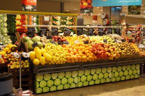 果蔬超市室内装修设计效果图 
