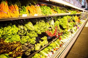 最新蔬果超市装修设计效果图片