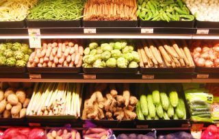 大型蔬果超市室内装修效果图