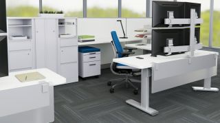 现代简约黑白风格简单办公室装修图
