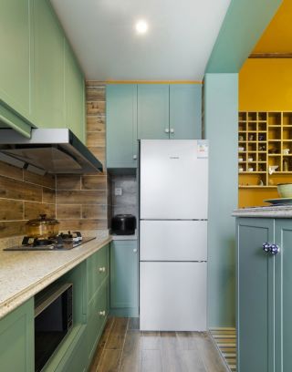 小面积厨房设计整体橱柜装修效果图片