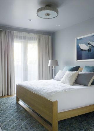 两室两厅现代简约卧室地毯装修效果图片
