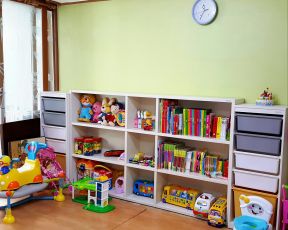 现代简约幼儿园装修效果图 幼儿园书柜装修效果图