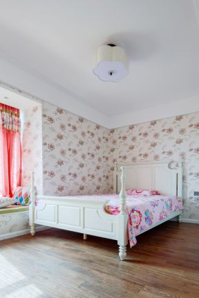 15平方米卧室 花藤壁纸装修效果图片