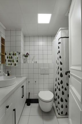 4平米卫生间装修图 卫生间淋浴隔断装修效果图片