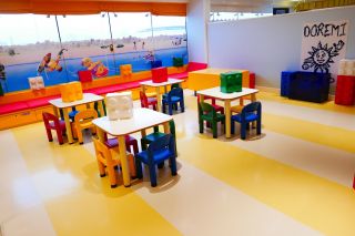 日韩幼儿园室内地板装修效果图
