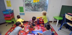 幼儿园中班环境布置 室内设计现代简约风格
