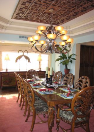 家装餐厅设计东南亚风格饰品效果图