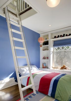顶楼加阁楼设计儿童卧室装修效果图欣赏