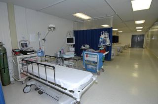 医院病房米白色地砖装修效果图片