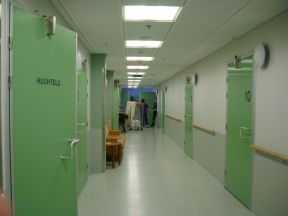 医院走廊装修效果图 现代装饰