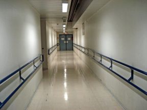 医院走廊装修效果图 现代简约风格图片