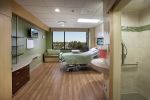 现代医院浅褐色木地板装修效果图片大全