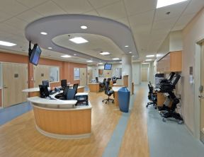 现代医院装修效果图大全 浅黄色地板
