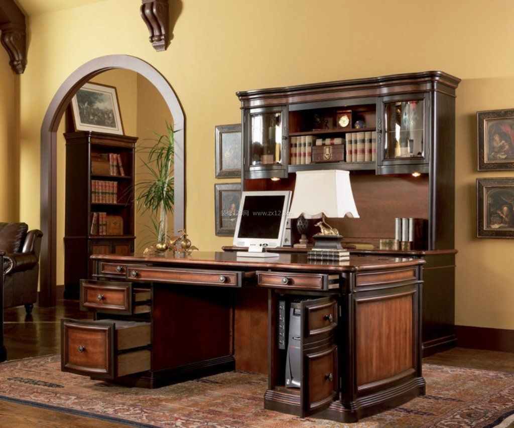 古典风格装饰小办公室设计图