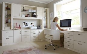 小办公室设计图 家庭办公室装饰设计