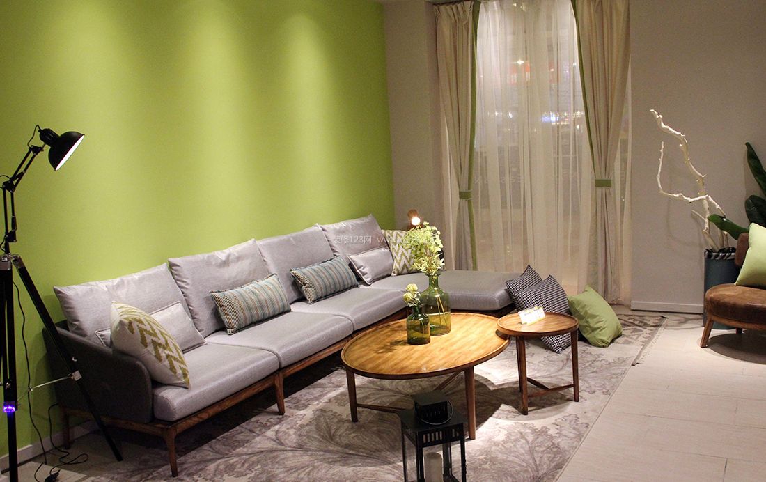 现代简约风格客厅沙发颜色装修图