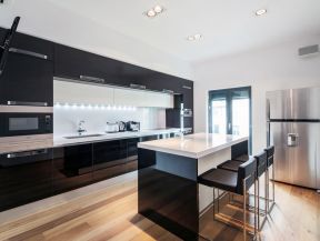 厨房隔断柜效果图 现代家装设计