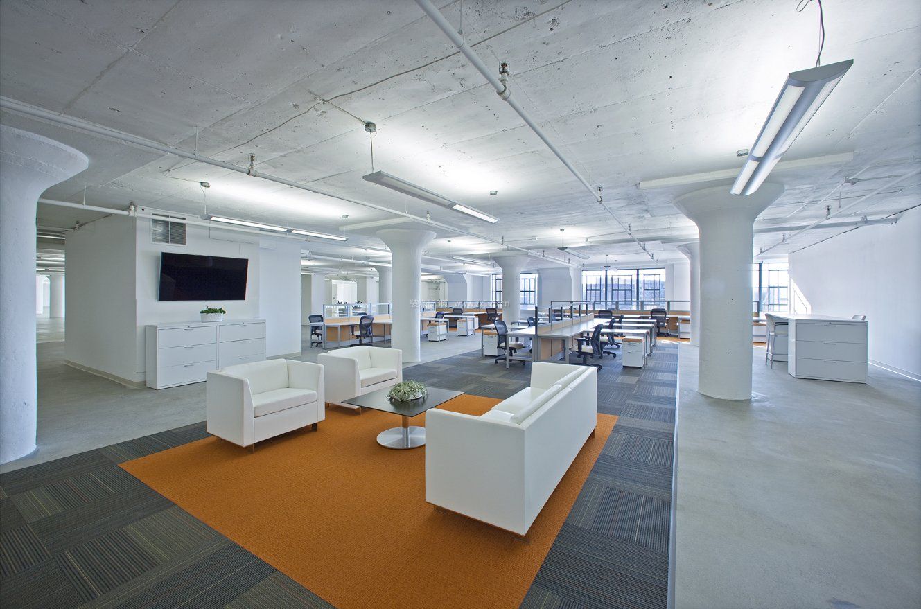 白色现代超大办公室装修效果图
