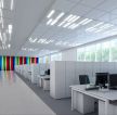 白色现代大办公室装修效果图