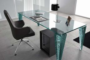 办公室装修玻璃桌子效果图片