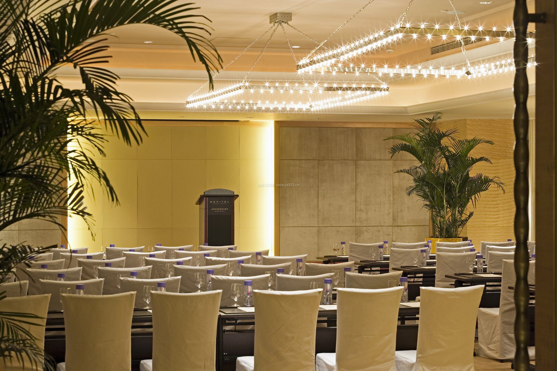 大型星级酒店会议室设计装修效果图片