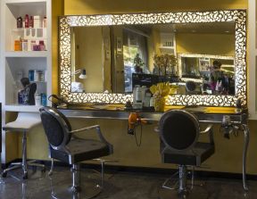 美发店装修设计镜子效果图片