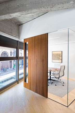 办公室玻璃墙效果图 室内设计现代简约风格