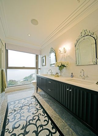 欧式两室两厅简约浴室柜装修效果图片