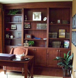 简约古典家庭办公室书柜装饰设计图片