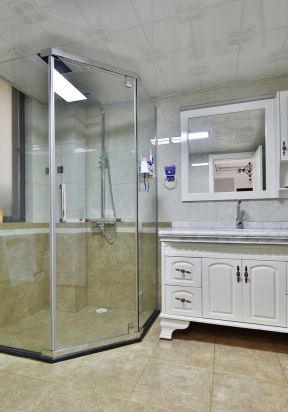 卫生间瓷砖墙面砖 欧式室内设计效果图
