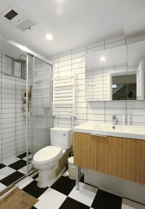 卫生间瓷砖墙面砖 现代小户型装修效果图片