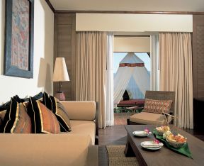 5万东南亚风格 小户型客厅装修图片