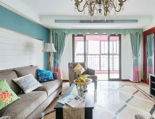 地中海风格家庭装修客厅窗帘效果图