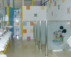 幼儿园卫生间设计图 简单幼儿园装修图片