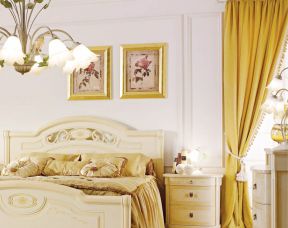 欧式个性卧室黄色窗帘装修效果图片