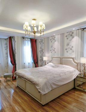 欧式风格卧室装饰 窗帘搭配效果图