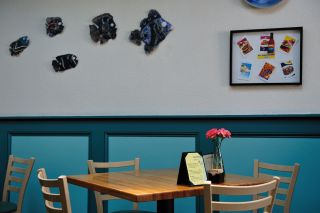 小餐馆门面室内墙面装饰装修效果图片
