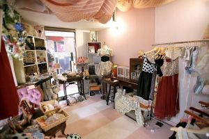 儋州女装店装修设计