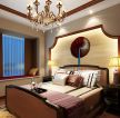 中式时尚家居卧室床头背景墙装修效果图片