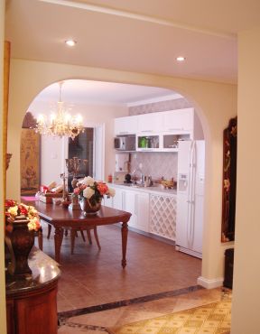 联排别墅美式风格 开放式厨房装修效果图片