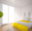 现代小别墅卧室黄色床尾凳装修效果图片