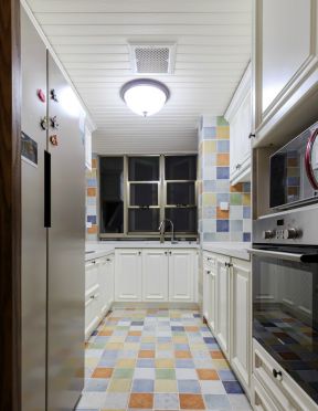 厨房地砖